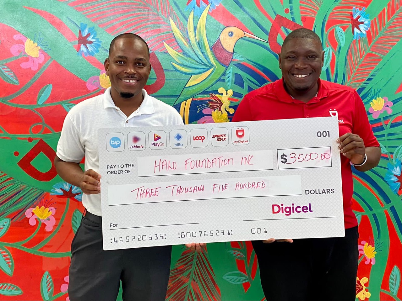 Digicel donates to Halo Generation Y